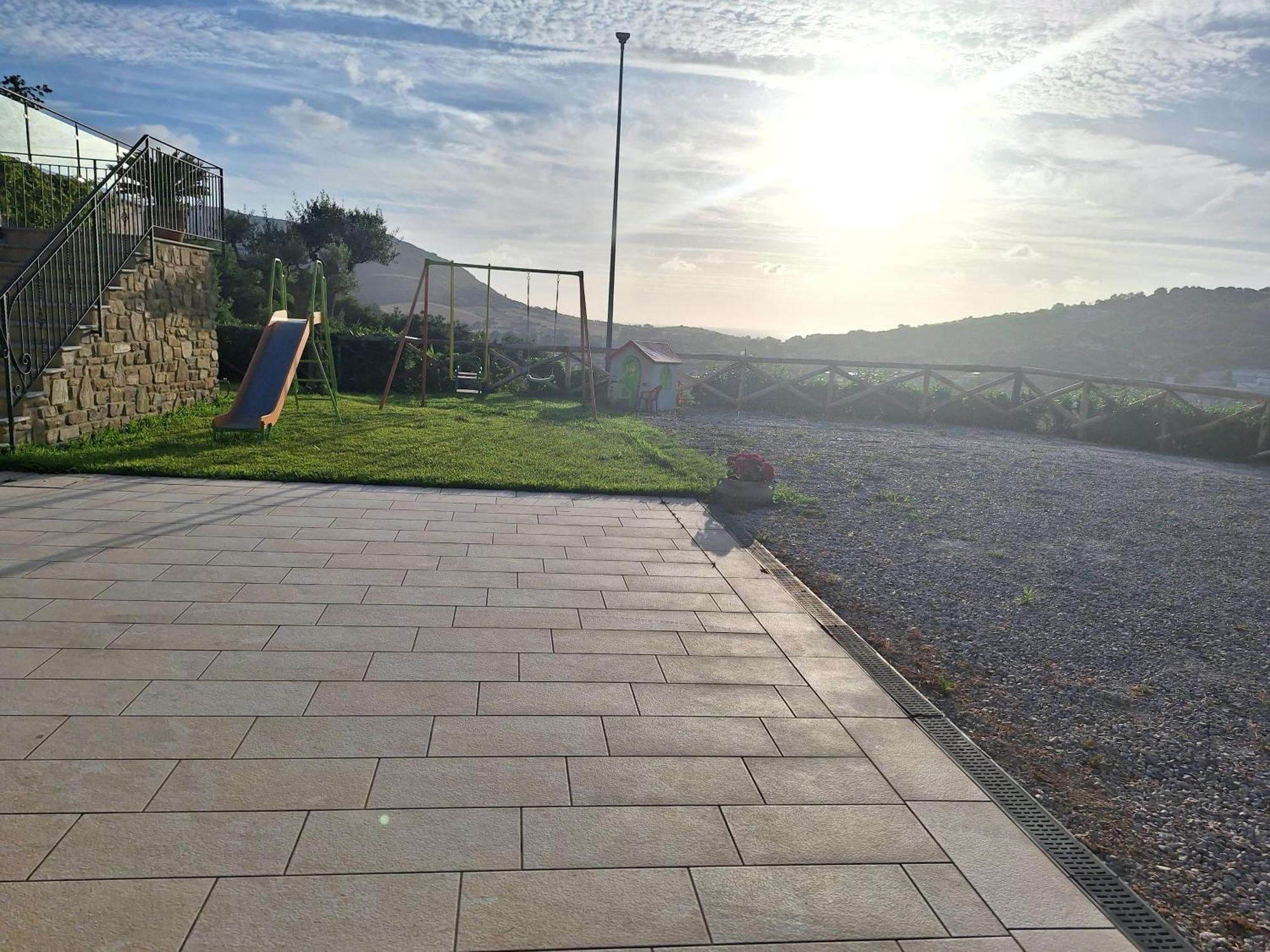 Country House Marj & Jo Resort Agropoli Eksteriør billede