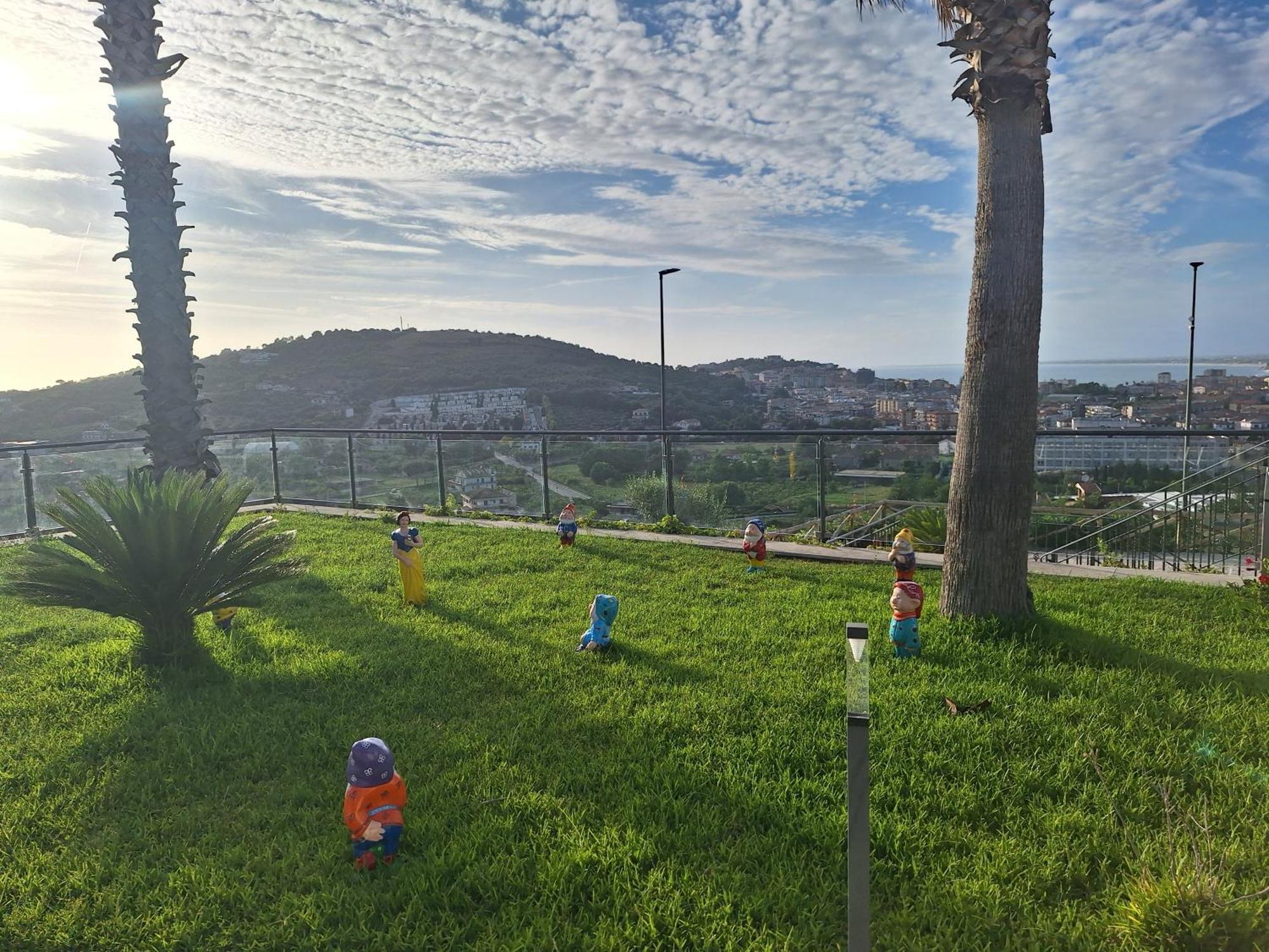 Country House Marj & Jo Resort Agropoli Eksteriør billede